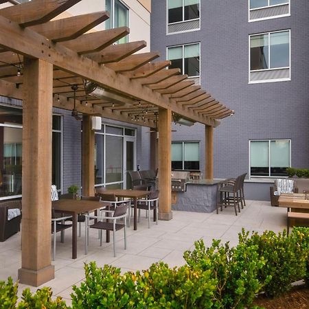 Towneplace Suites By Marriott Louisville Northeast Exterior photo